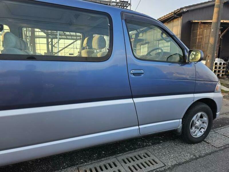 HIACE REGIUS
