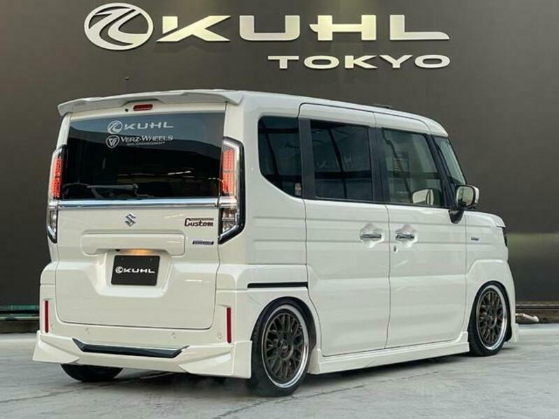 SPACIA CUSTOM