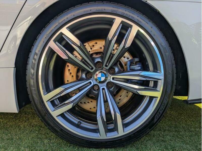 M6