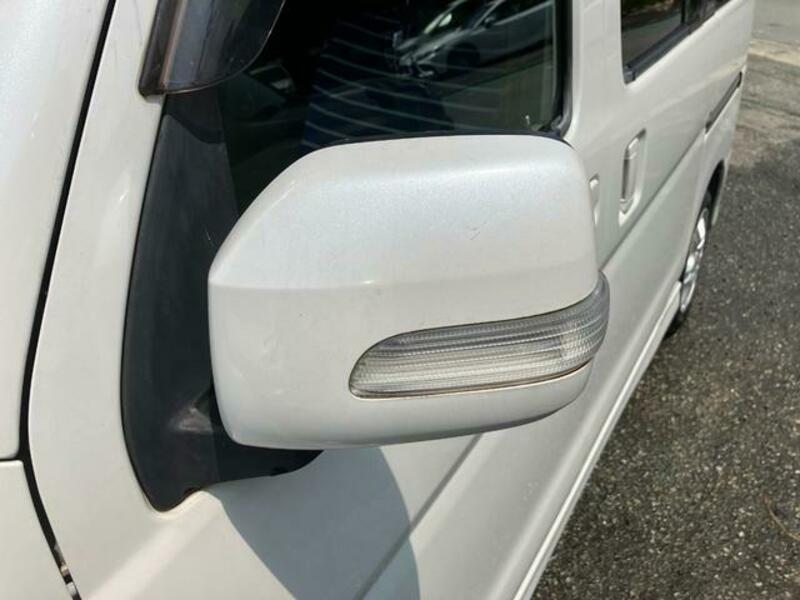 ATRAI WAGON