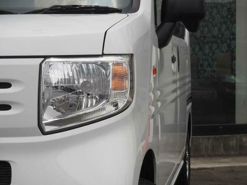N-VAN
