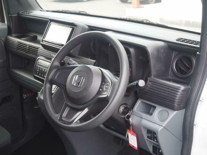 N-VAN
