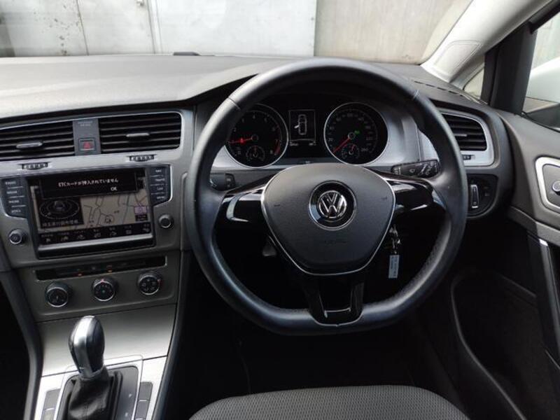 GOLF VARIANT