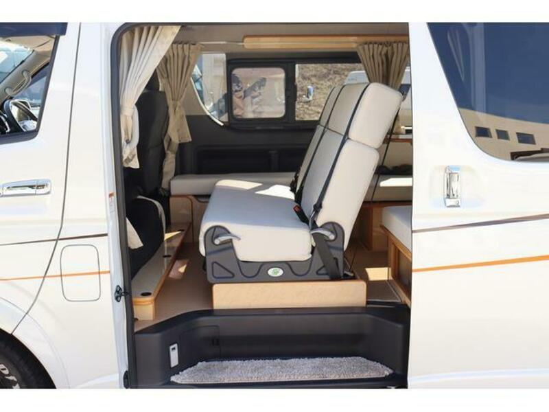 HIACE WAGON