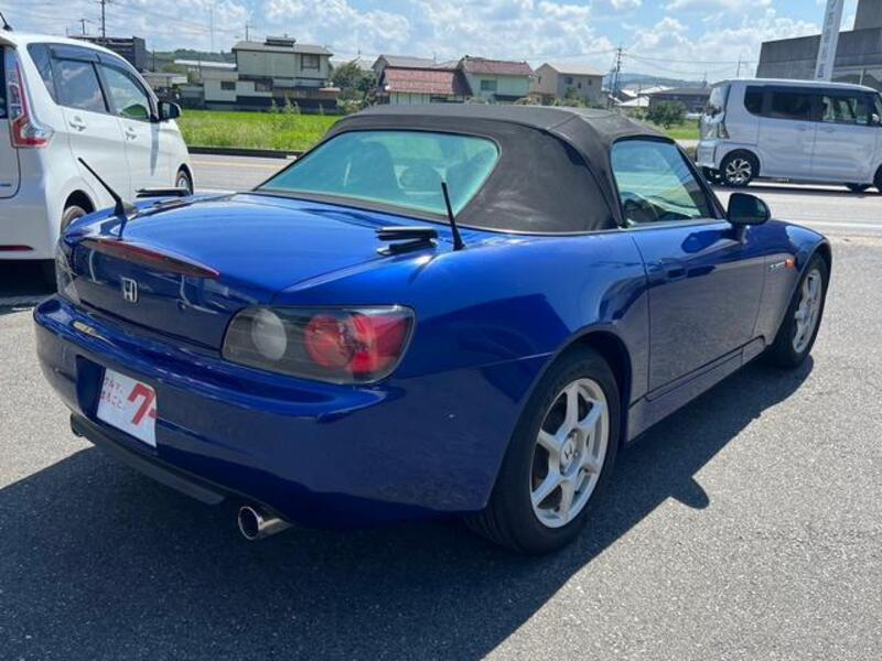 S2000