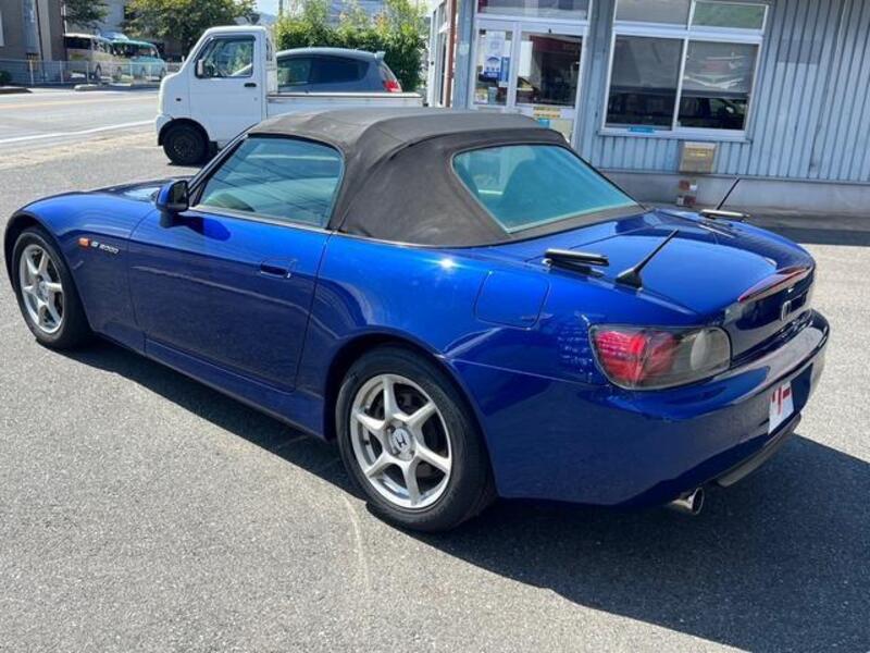 S2000