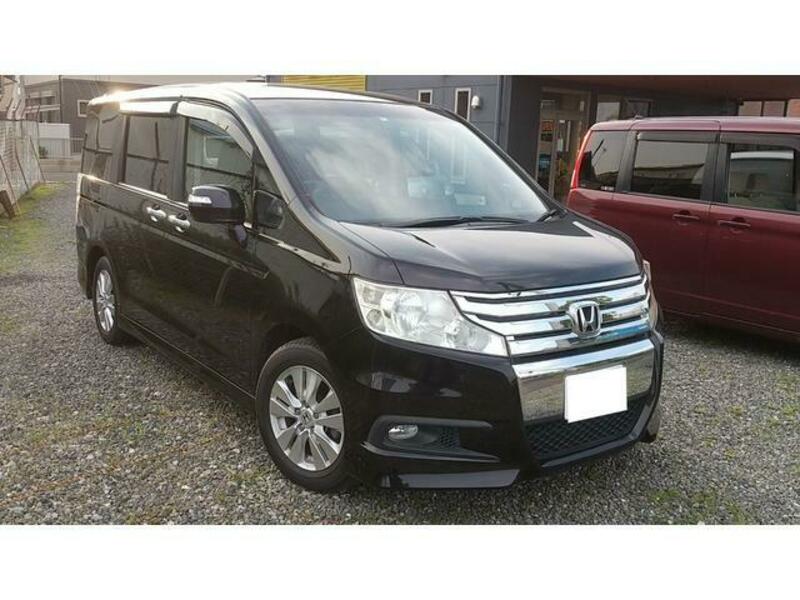 HONDA STEPWAGON SPADA