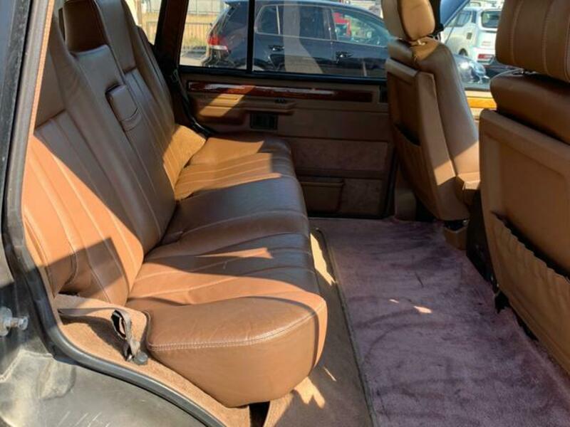 RANGE ROVER