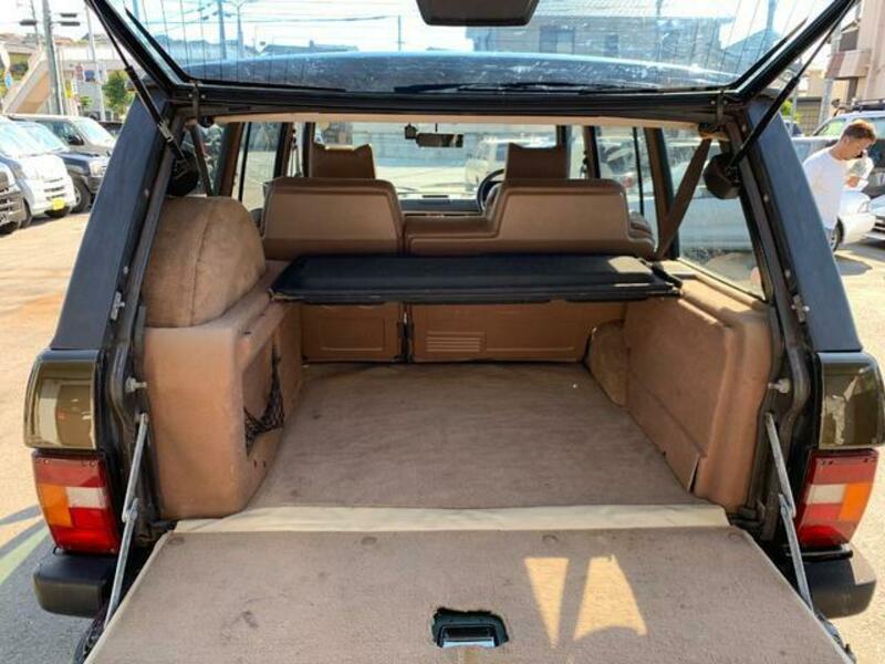 RANGE ROVER