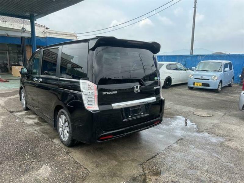 STEPWAGON SPADA