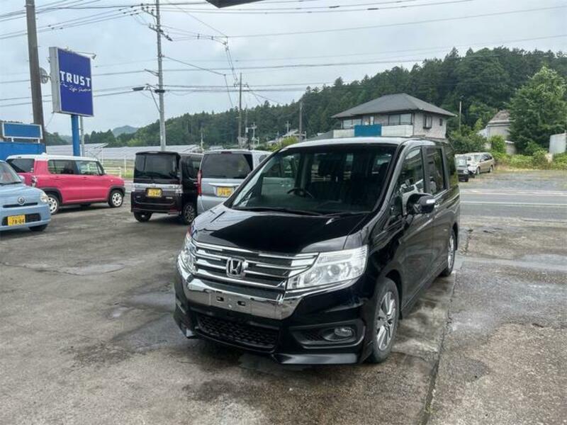 HONDA STEPWAGON SPADA