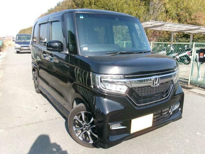 HONDA N BOX CUSTOM