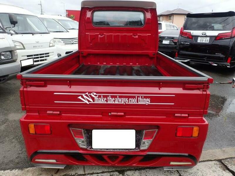 CARRY TRUCK