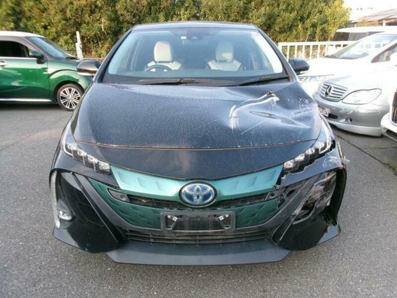 PRIUS PHV