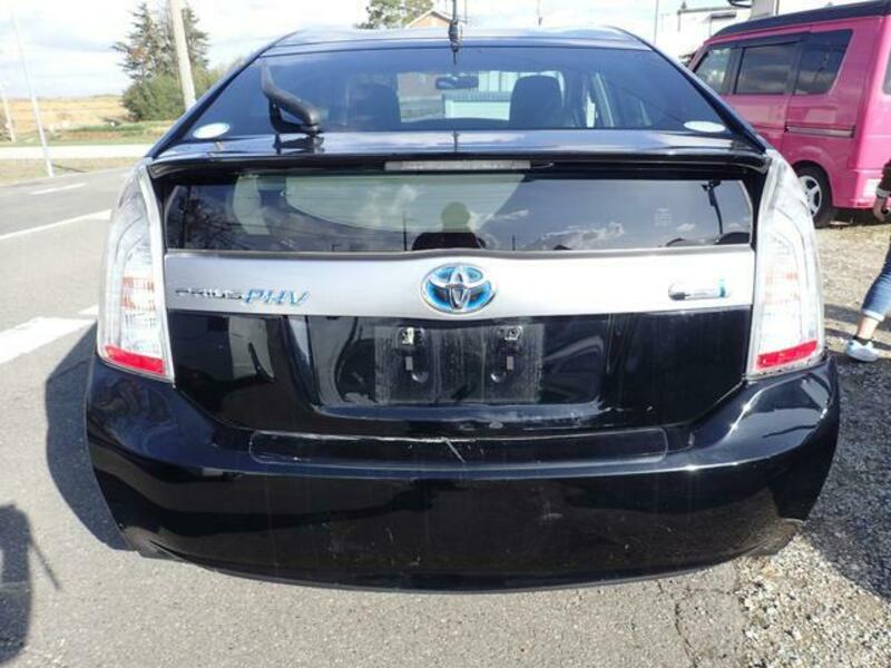 PRIUS PHV