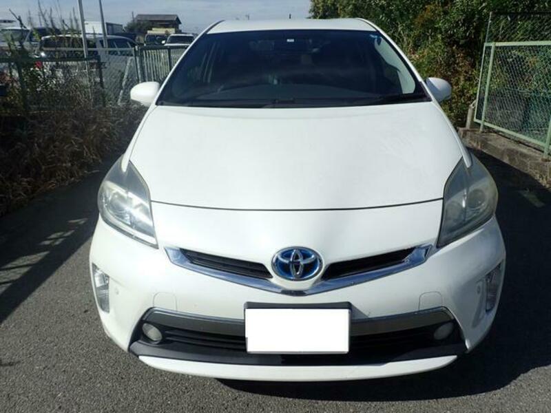 PRIUS PHV