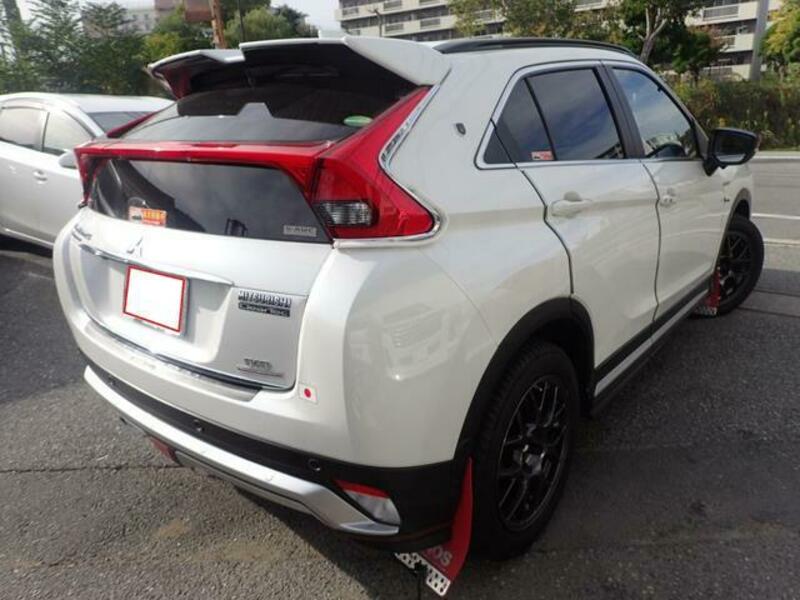 ECLIPSE CROSS