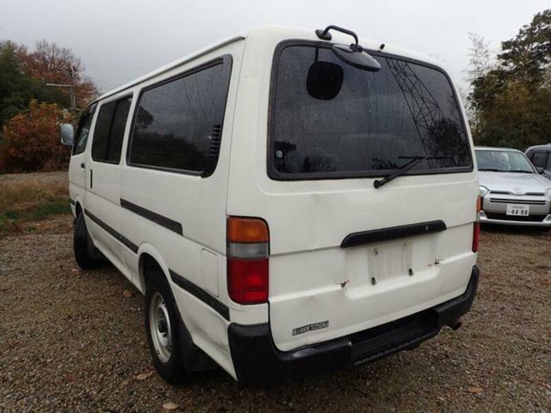 HIACE VAN