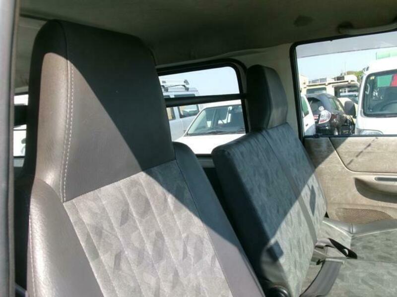 BONGO VAN