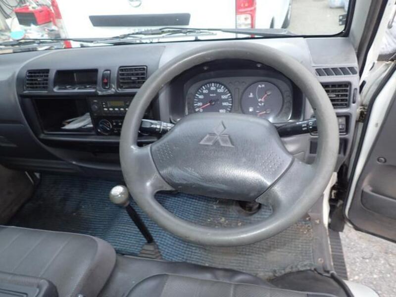 DELICA TRUCK