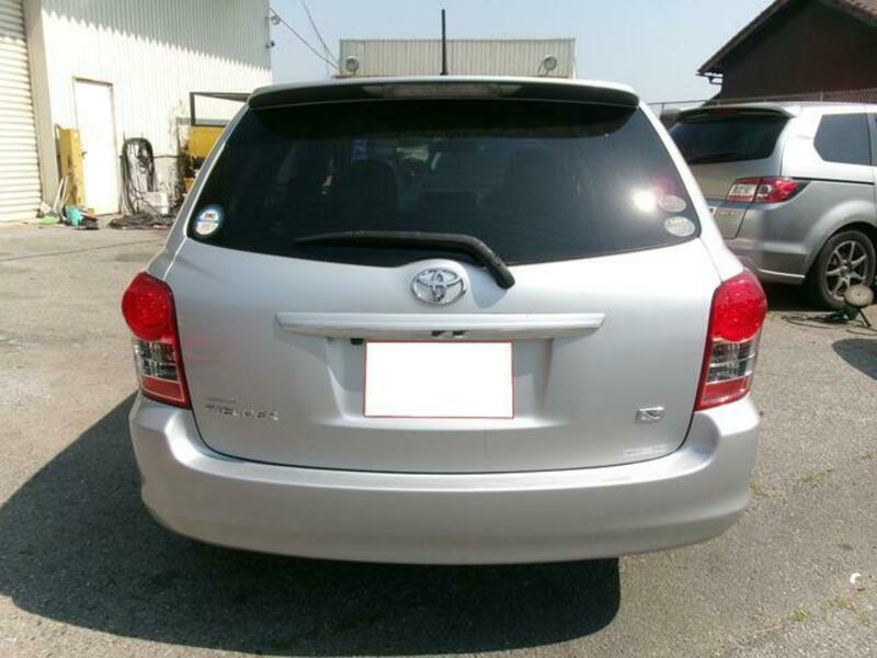 COROLLA FIELDER