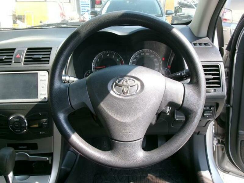 COROLLA FIELDER