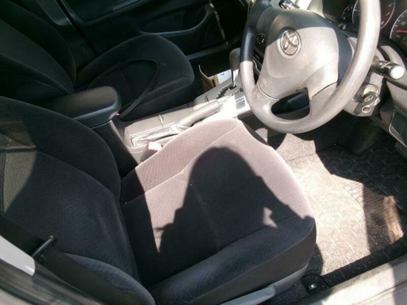 COROLLA FIELDER