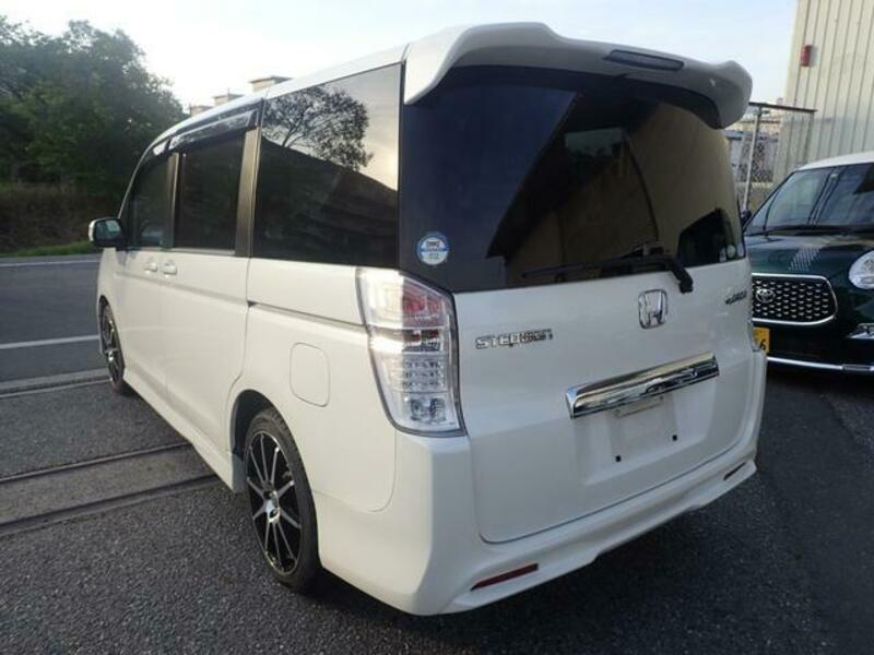 STEPWAGON SPADA