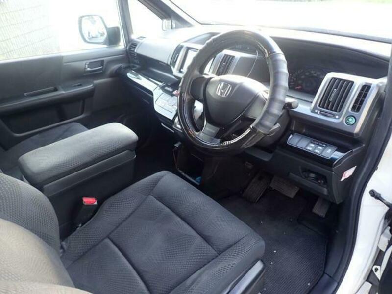 STEPWAGON SPADA