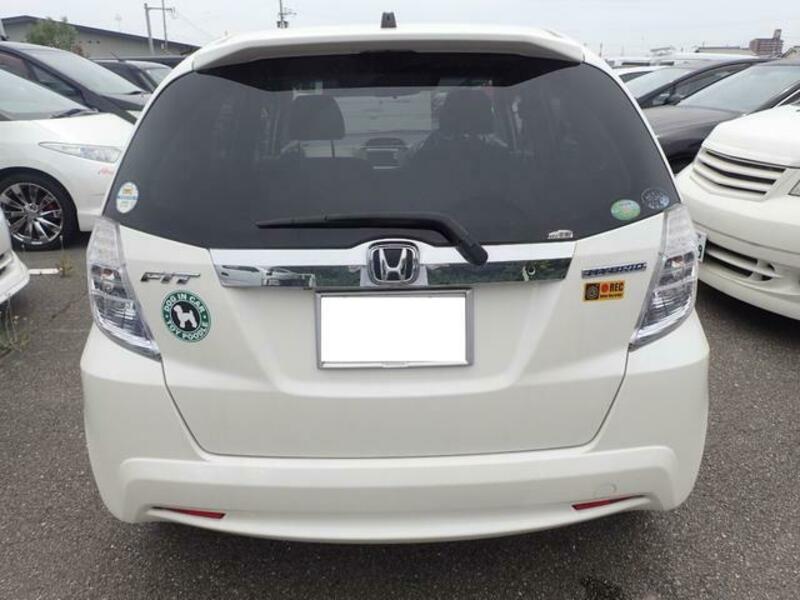 FIT HYBRID