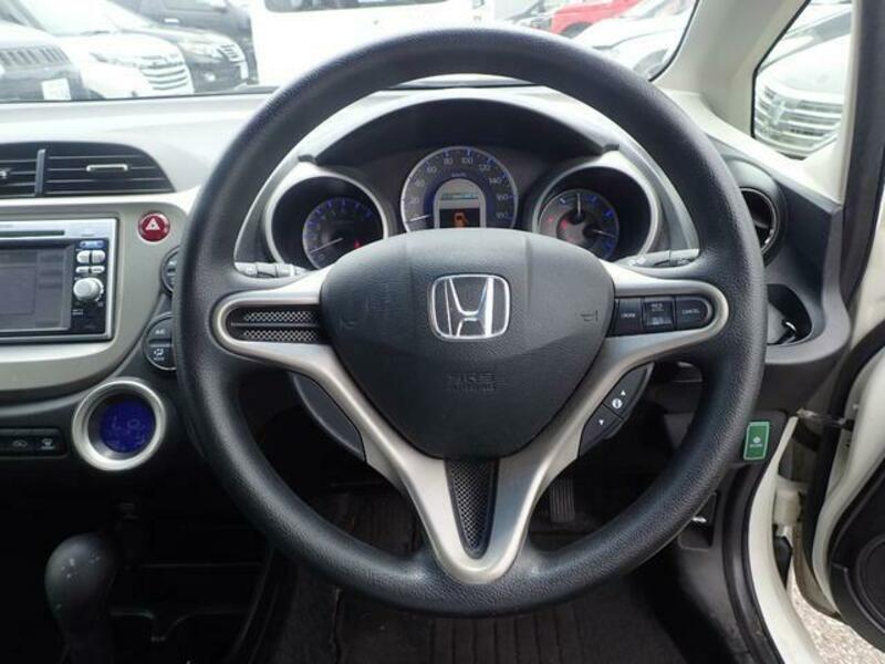 FIT HYBRID