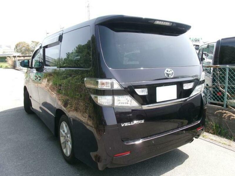 VELLFIRE