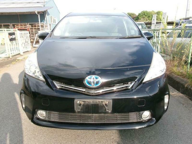 PRIUS ALPHA