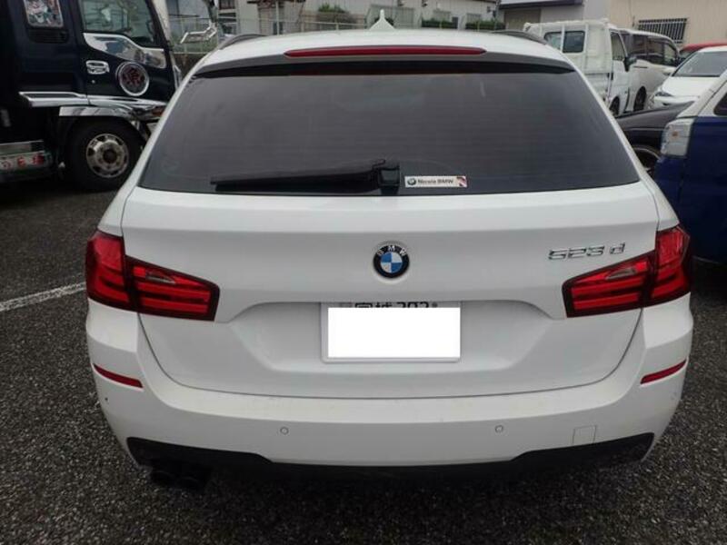 5 SERIES