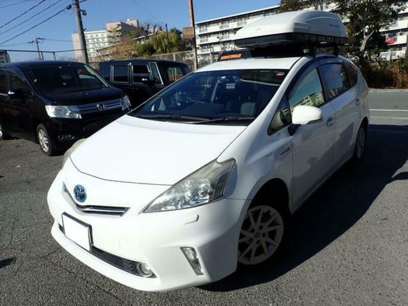 PRIUS ALPHA