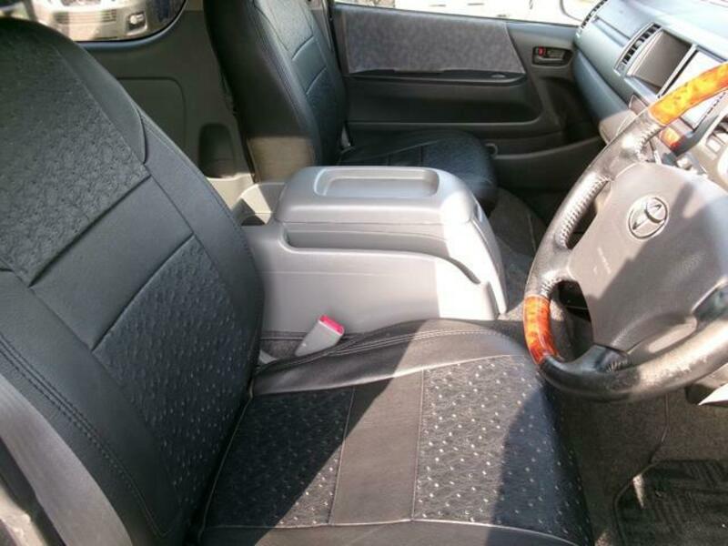 HIACE WAGON