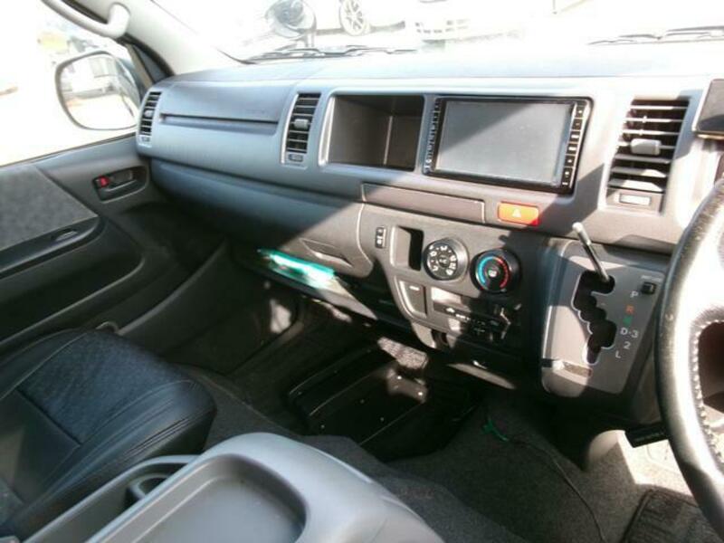 HIACE WAGON