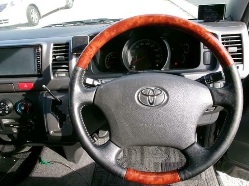 HIACE WAGON