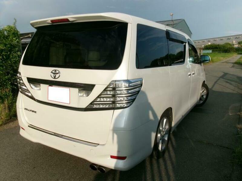 VELLFIRE