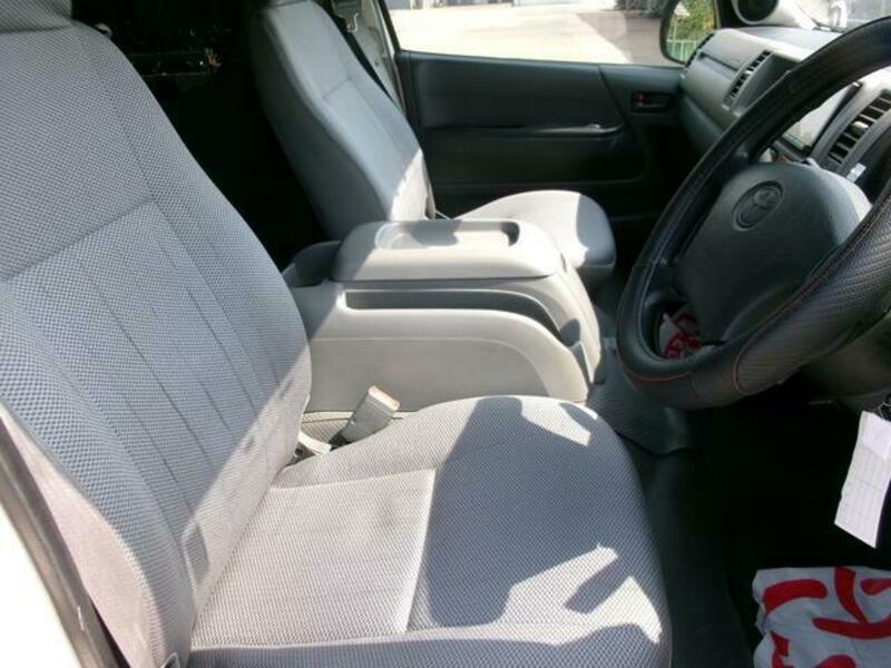 HIACE WAGON