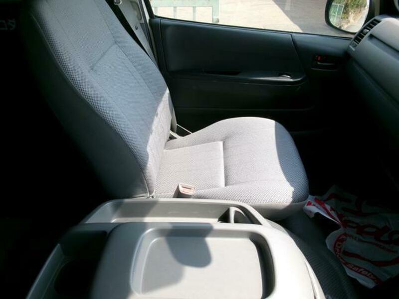 HIACE WAGON