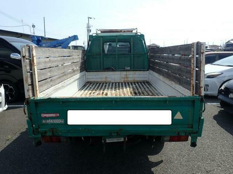 BONGO TRUCK