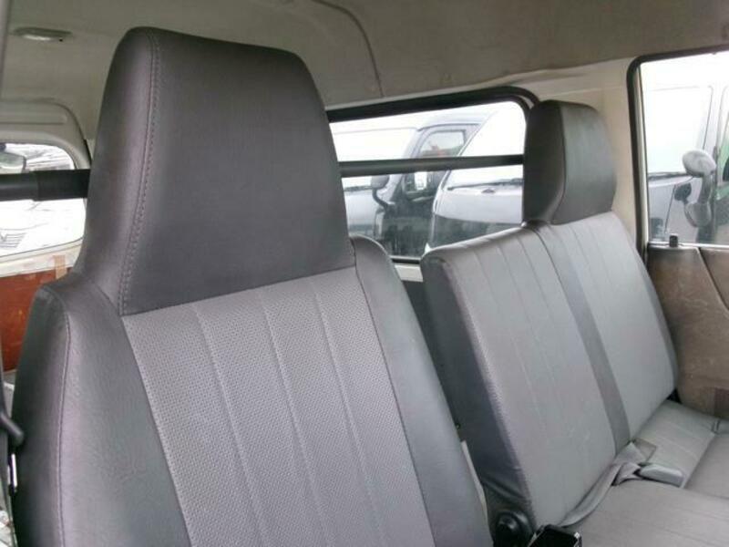 BONGO VAN