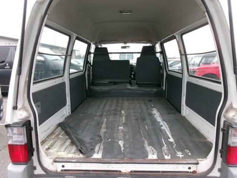 BONGO VAN