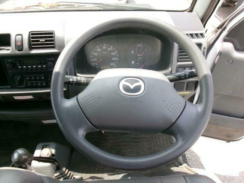 BONGO VAN