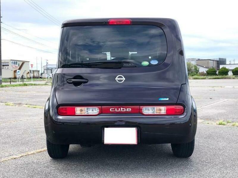 CUBE