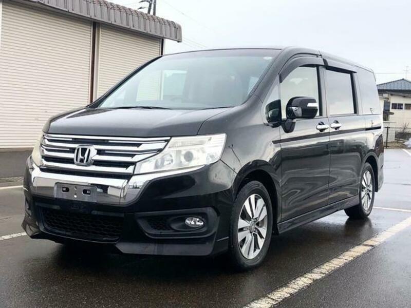 HONDA STEPWAGON SPADA