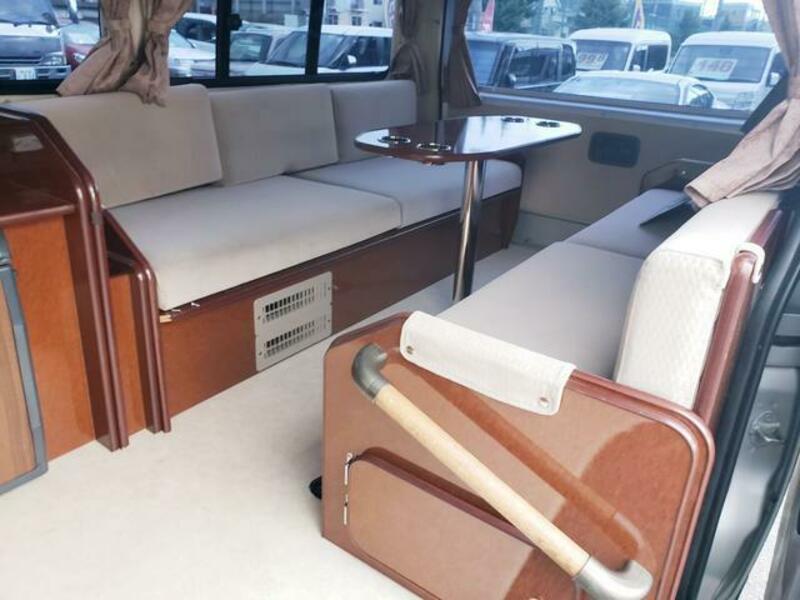 HIACE WAGON