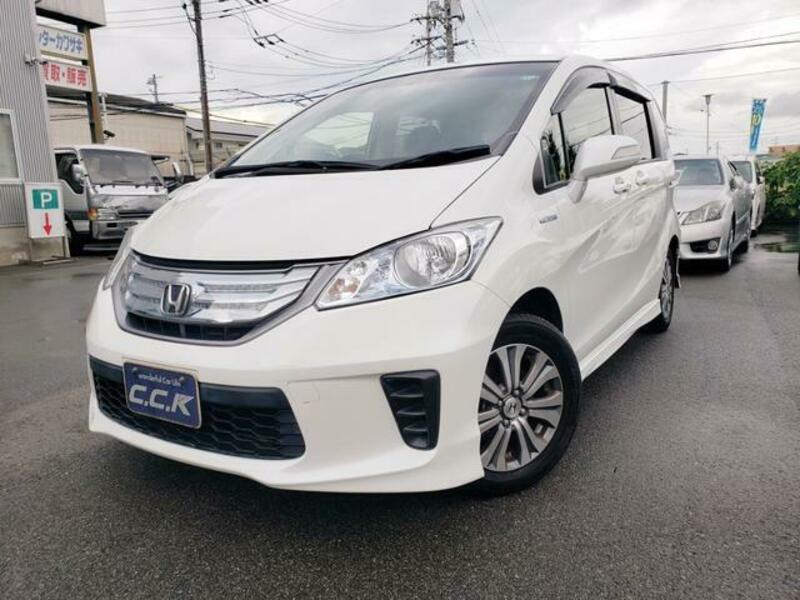 HONDA FREED HYBRID