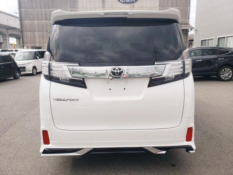 VELLFIRE